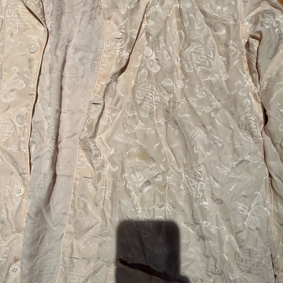 Silk Shanghai Tang Button up - Picture 2 of 5